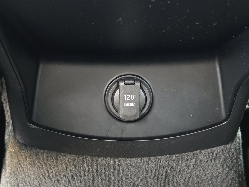 Used 2024 Kia Sorento LX FWD image 27