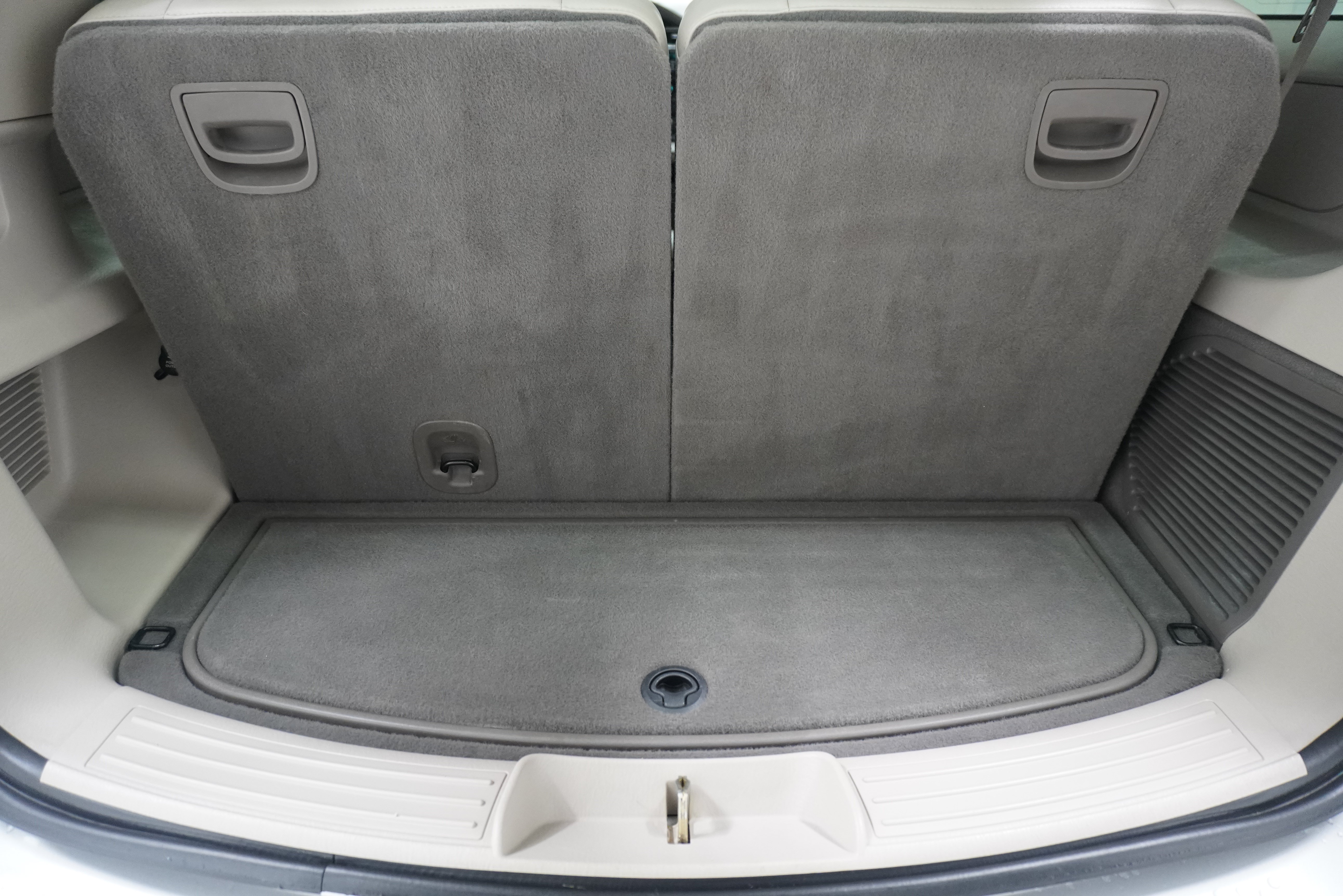 Used 2005 Chrysler Pacifica Touring FWD image 21