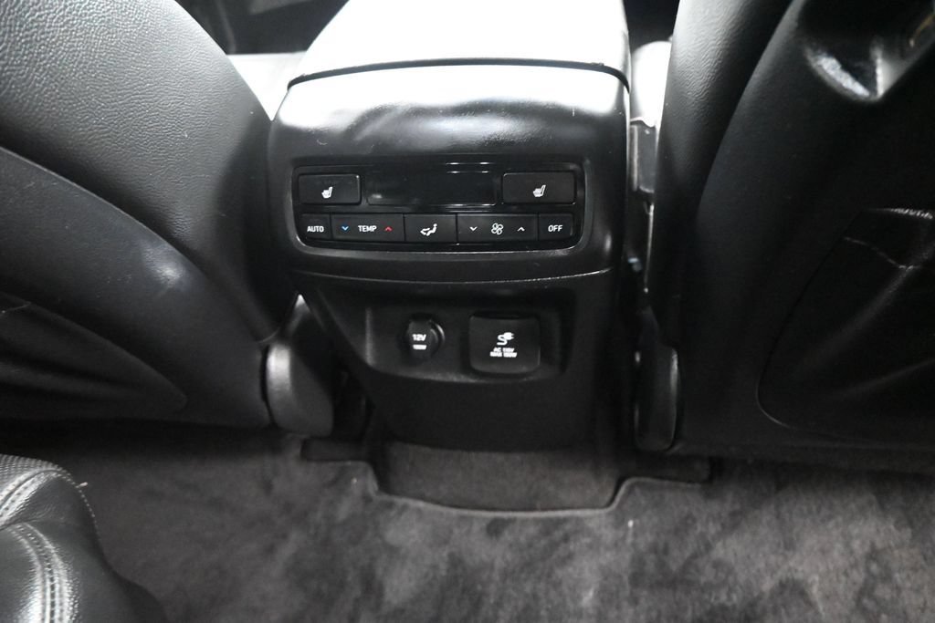 Used 2022 Hyundai Palisade SEL w/ Premium Package FWD image 16