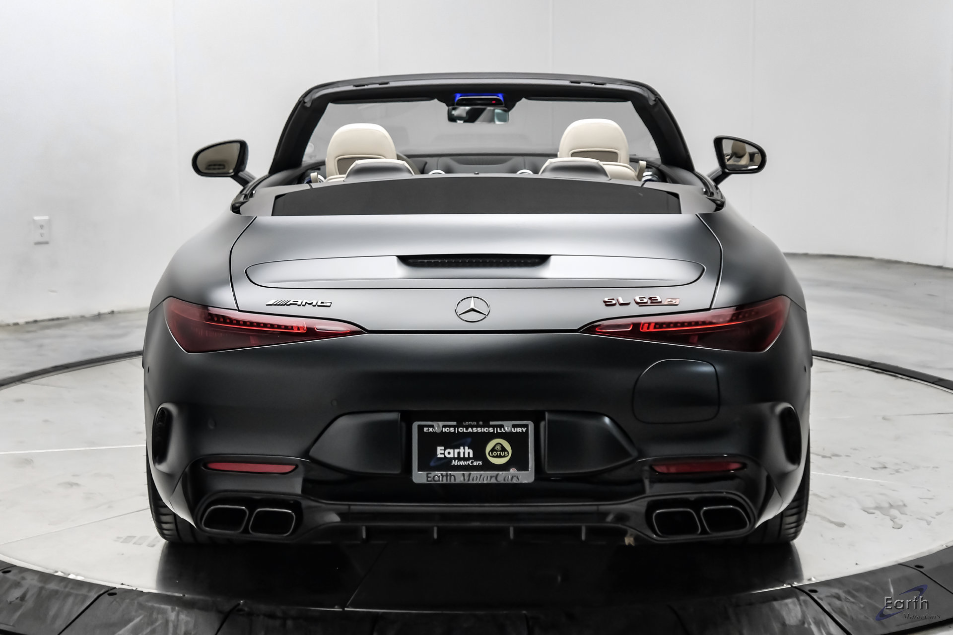Used 2026 Mercedes-Benz SL 63 AMG S e Performance 4MATIC image 17