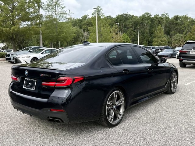 Used 2023 BMW M550i xDrive AWD/4WD image 3