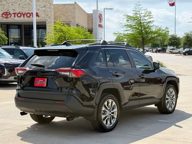 Used 2025 Toyota RAV4 XLE Premium image 4