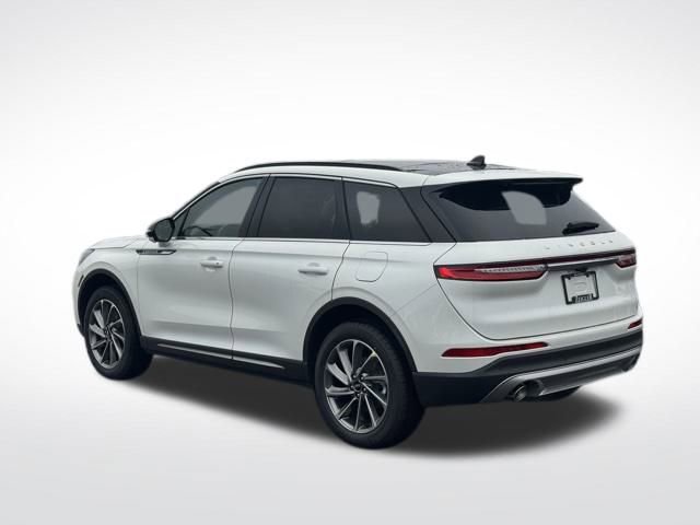 New 2026 Lincoln Corsair Premiere image 8