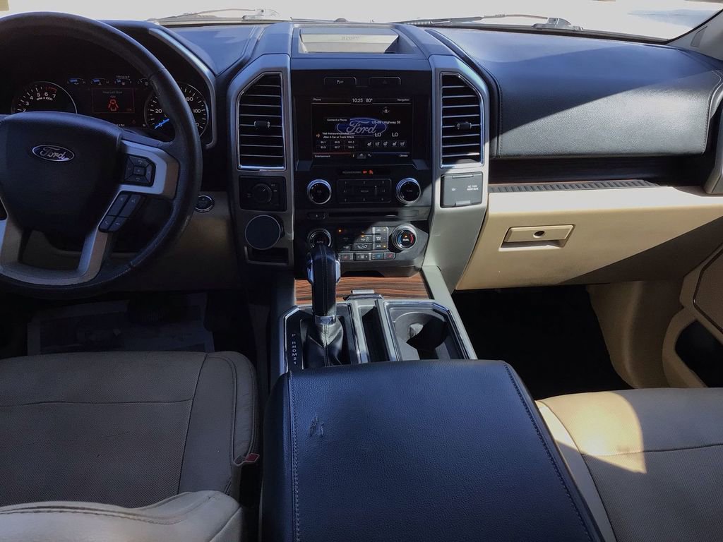 Used 2015 Ford F150 Lariat w/ Equipment Group 502A Luxury image 21