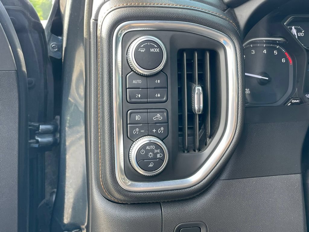Used 2020 GMC Sierra 1500 AT4 w/ AT4 Premium Package AWD/4WD image 13