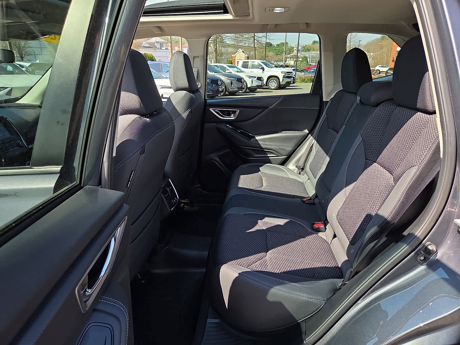 Used 2023 Subaru Forester Premium AWD/4WD image 12