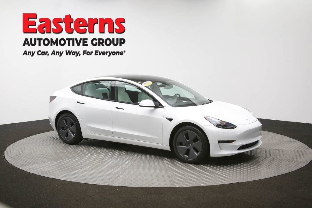 Used 2023 Tesla Model 3 Standard Range image 43