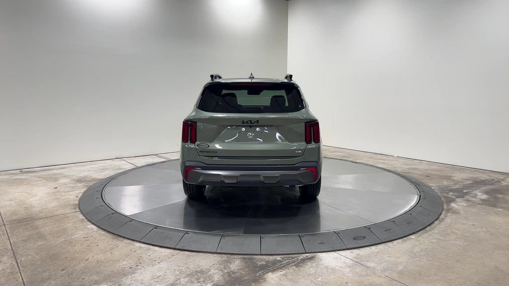 New 2025 Kia Sorento SX image 4