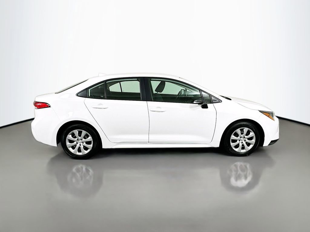 Certified 2024 Toyota Corolla LE image 4
