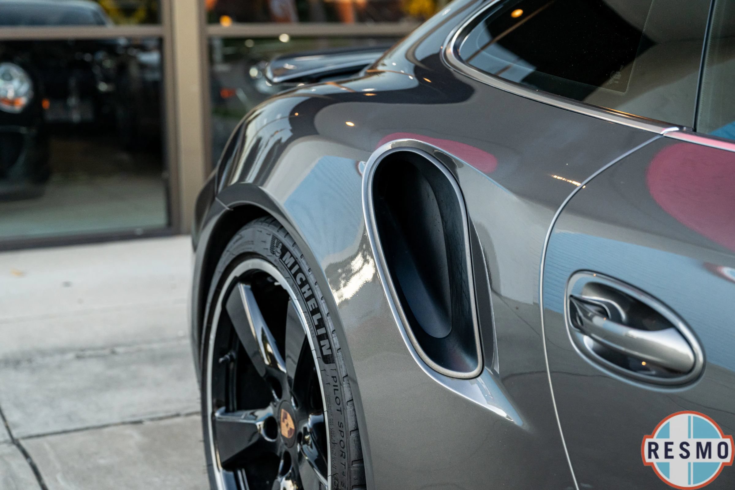 Used 2014 Porsche 911 Turbo S AWD/4WD image 31