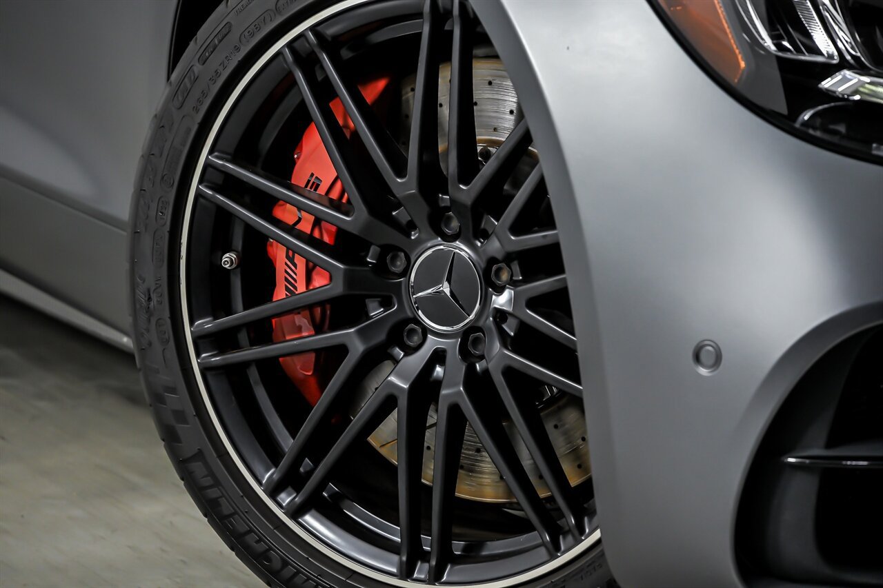 Used 2020 Mercedes-Benz AMG GT C image 3