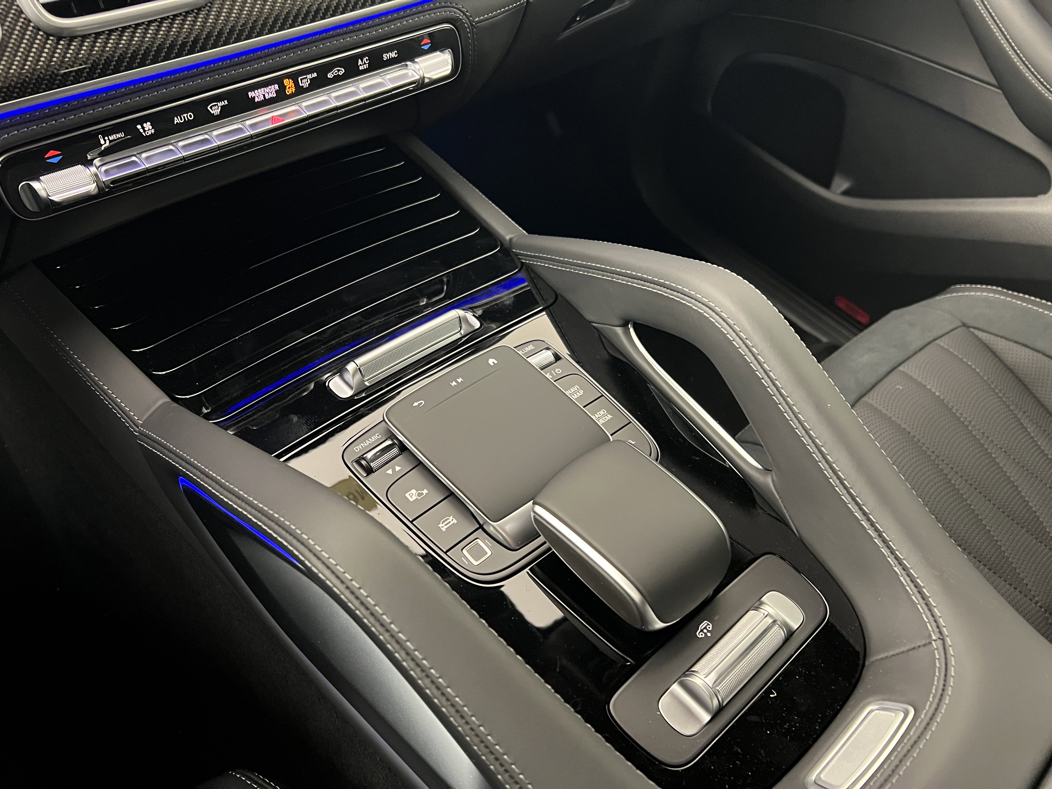 New 2026 Mercedes-Benz GLE 63 AMG S image 34