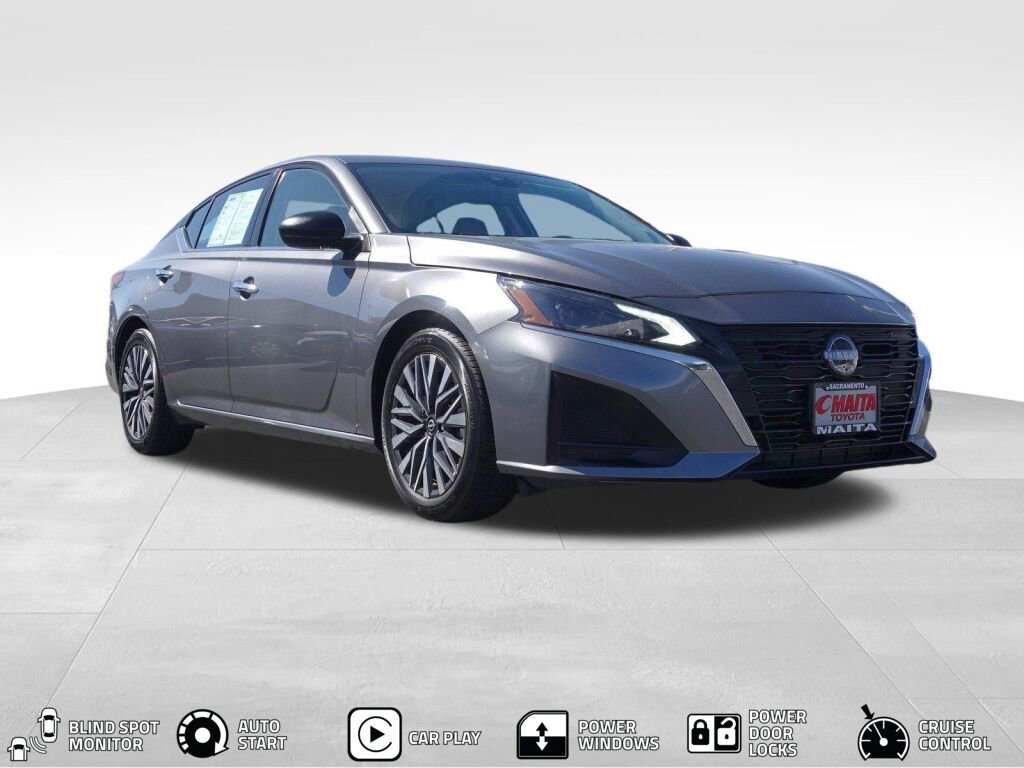 Used 2024 Nissan Altima 2.5 SV
