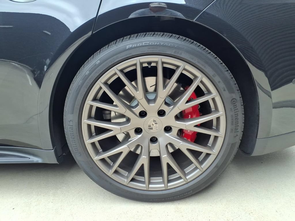 Certified 2026 Porsche Panamera Turbo AWD/4WD image 13