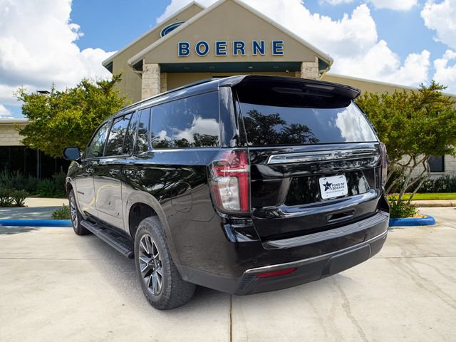 Used 2022 Chevrolet Suburban Z71 w/ Luxury Package AWD/4WD image 3