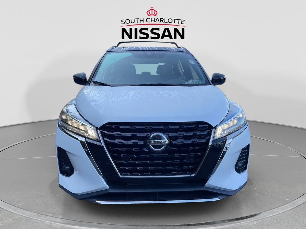 Used 2021 Nissan Kicks SR w/ SR Premium Package FWD video 2