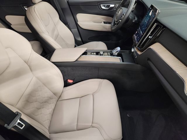 New 2026 Volvo XC60 B5 Plus w/ Protection Package Premier image 3