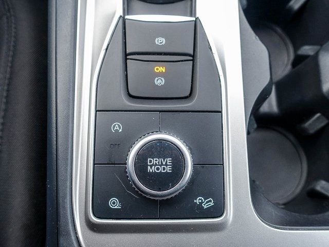 Used 2020 Ford Explorer XLT w/ Comfort Package image 17