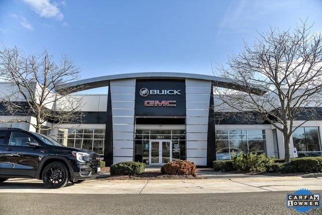 Used 2025 GMC Savana 2500 Extended w/ Driver Convenience Package RWD image 26