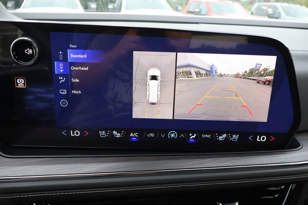 New 2026 Chevrolet Suburban Premier AWD/4WD image 13