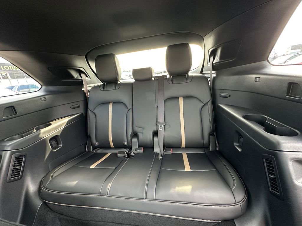 Certified 2025 MAZDA CX-90 3.3 Turbo S w/ Premium Package image 23