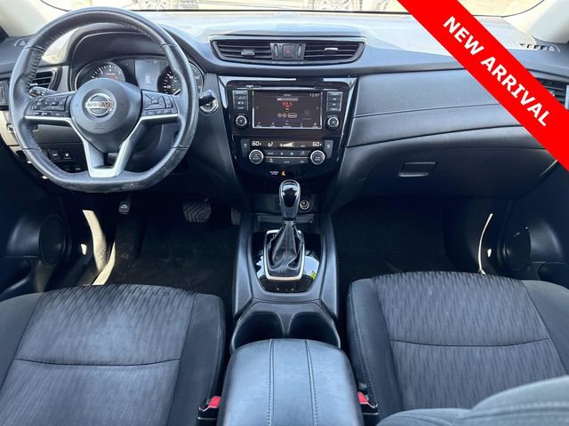 Used 2020 Nissan Rogue SV image 23