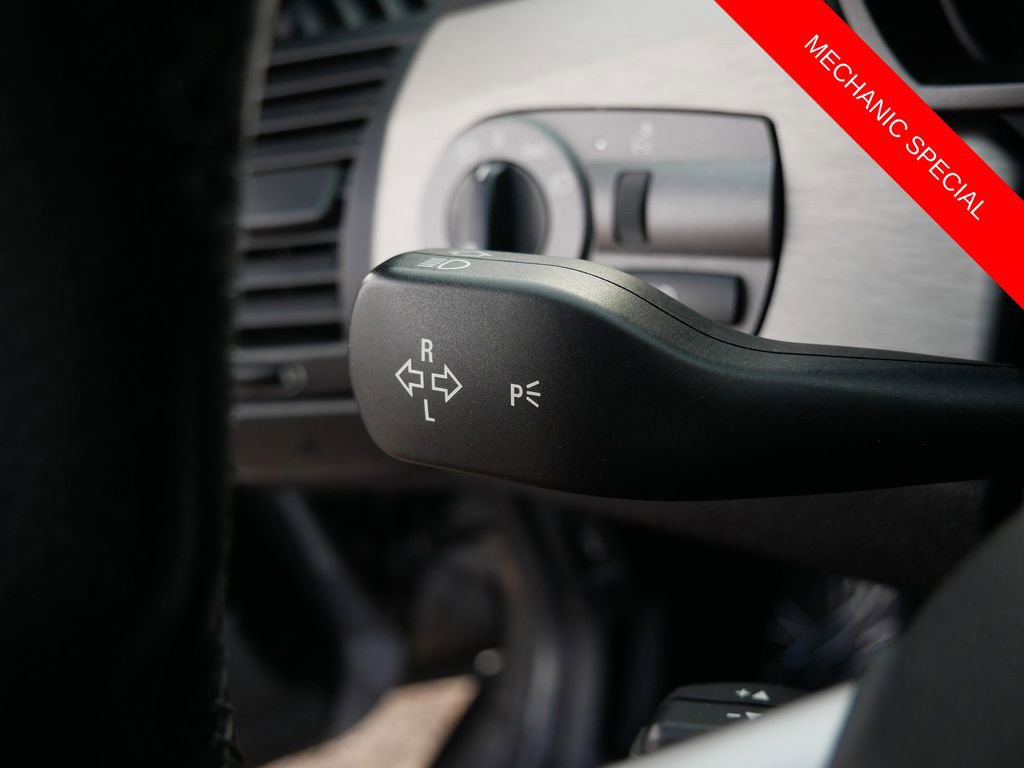 Used 2004 BMW Z4 2.5i image 18