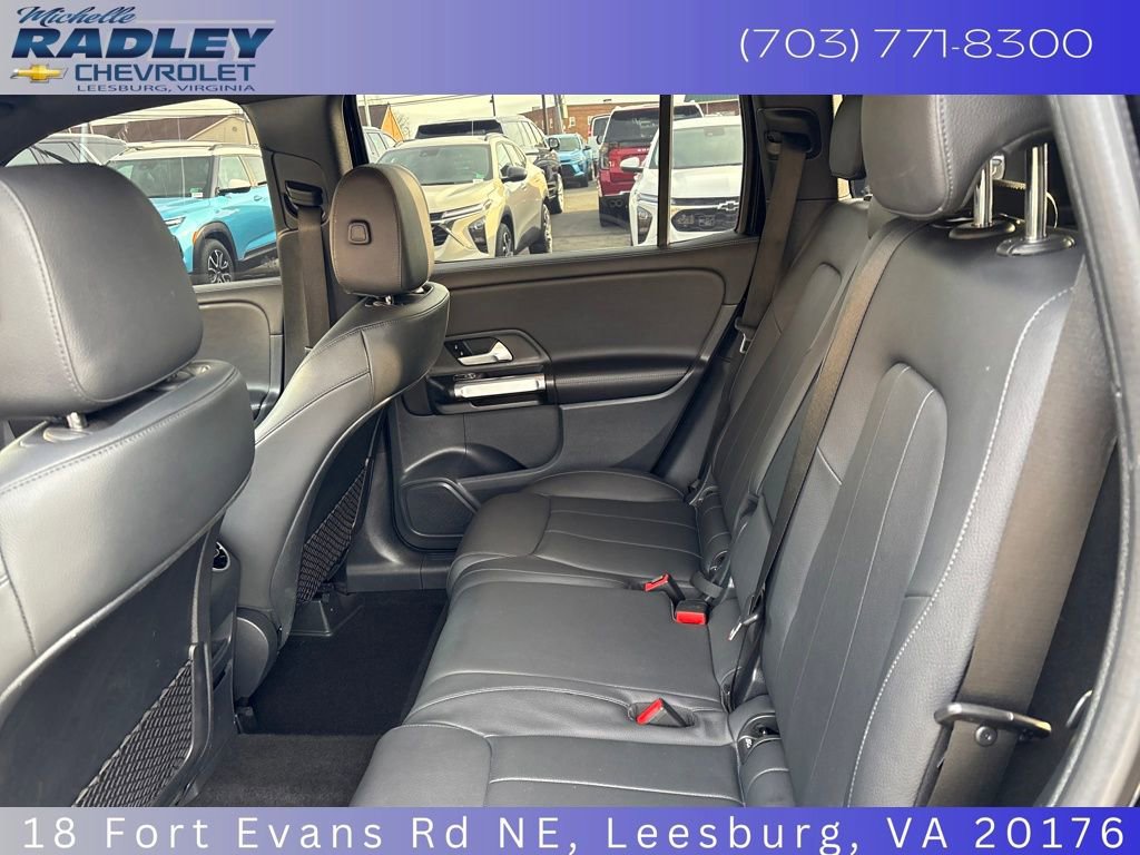 Used 2022 Mercedes-Benz GLB 250 4MATIC image 22