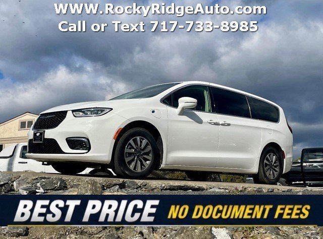 Used 2022 Chrysler Pacifica Touring-L