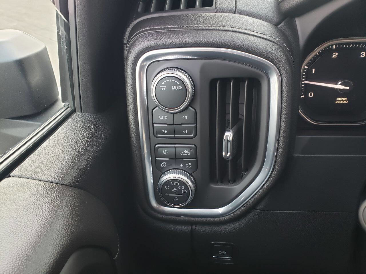 Used 2020 GMC Sierra 2500 Denali w/ Gooseneck/5TH Wheel Package image 32