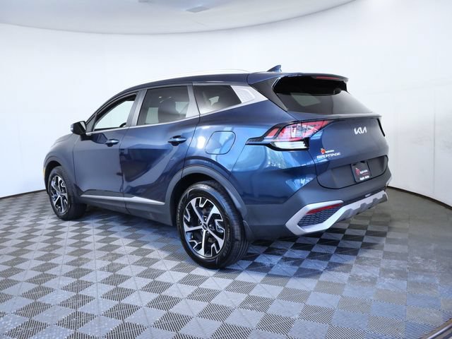 Used 2025 Kia Sportage EX AWD/4WD image 4