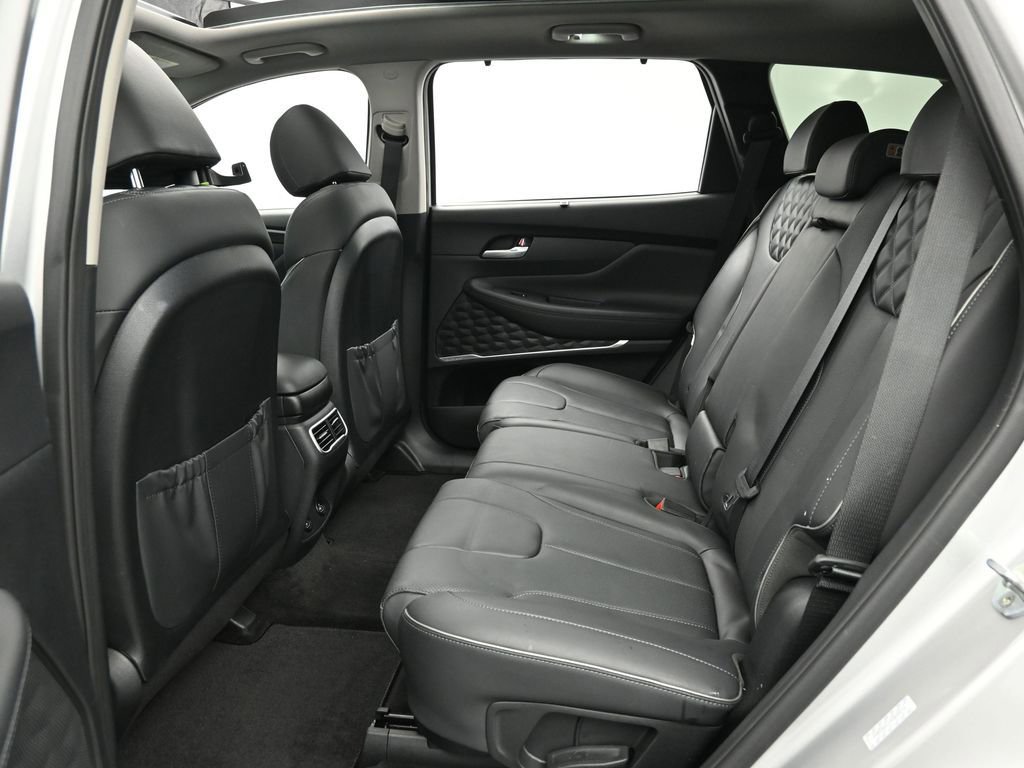 Used 2022 Hyundai Santa Fe SEL Premium image 15