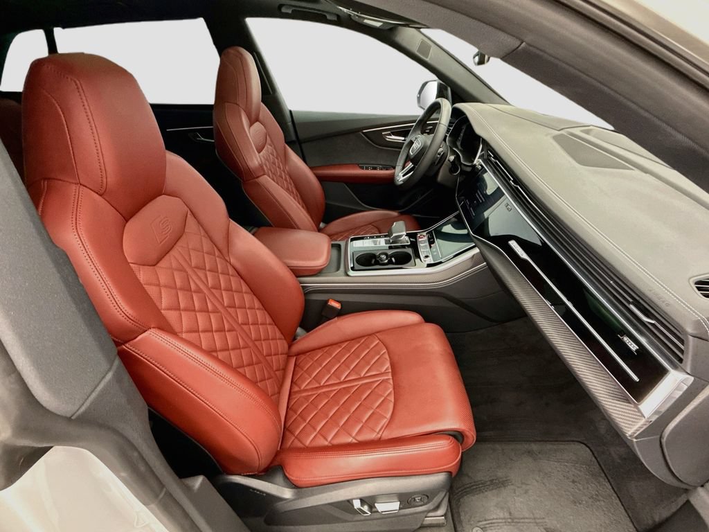 Certified 2025 Audi SQ8 Prestige AWD/4WD image 19