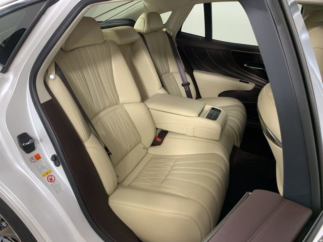 Used 2018 Lexus LS 500 AWD w/ Interior Upgrade Package image 38