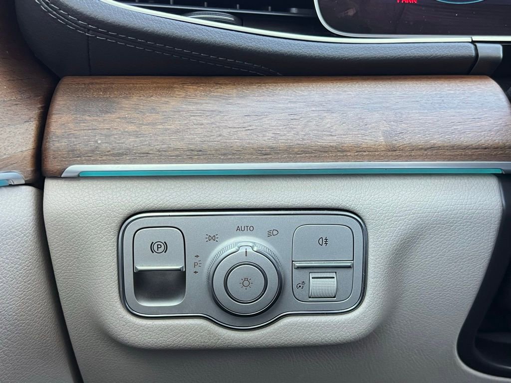 Used 2020 Mercedes-Benz GLS 450 4MATIC image 55