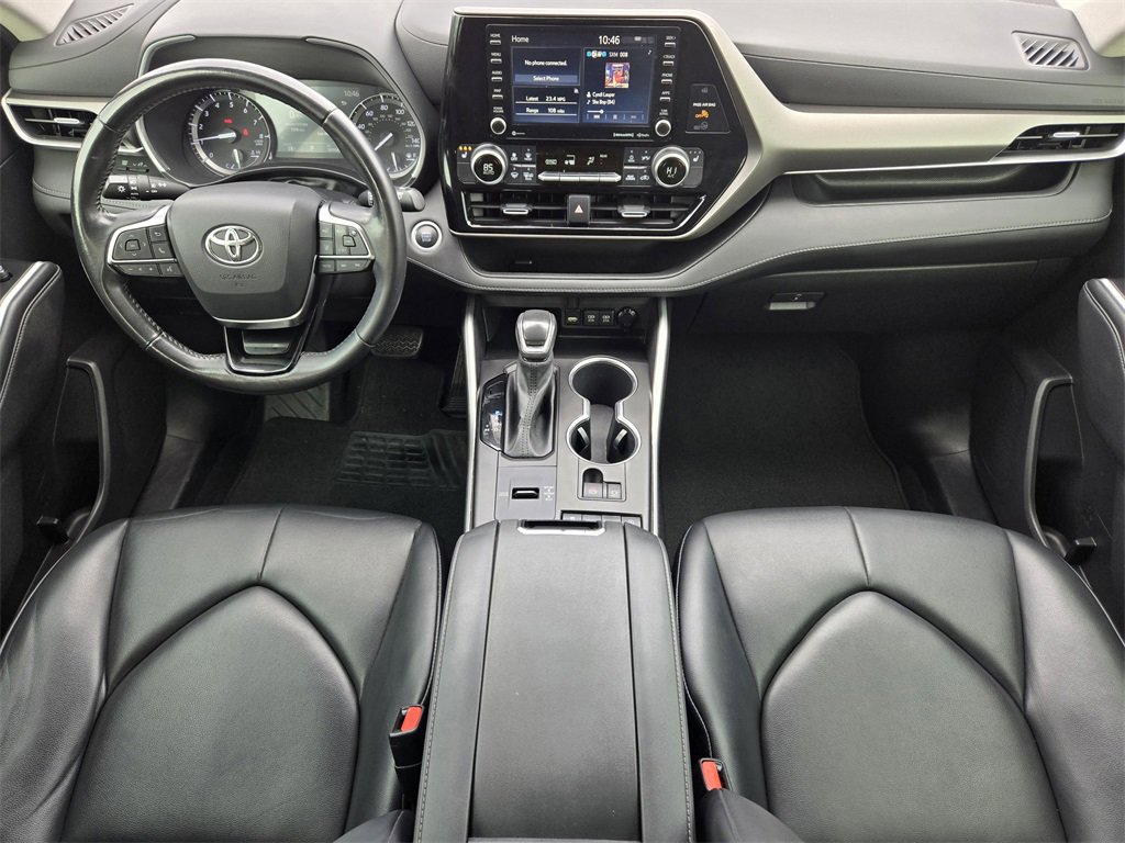 Used 2021 Toyota Highlander XLE image 26