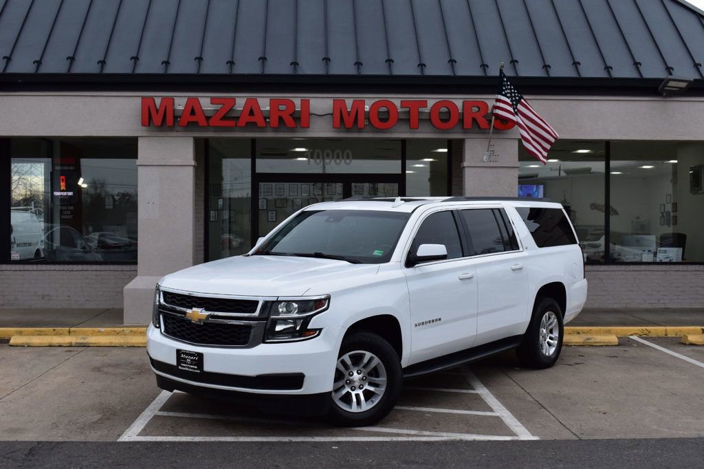 Used 2018 Chevrolet Suburban LT image 2
