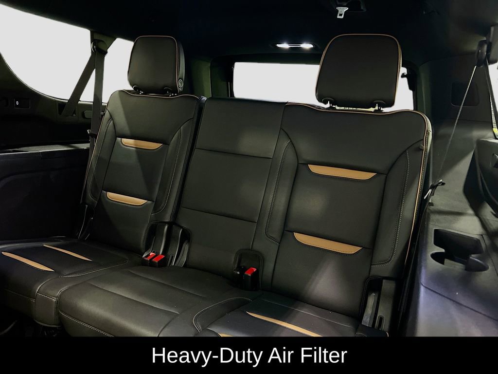 Used 2023 GMC Yukon XL AT4 image 14