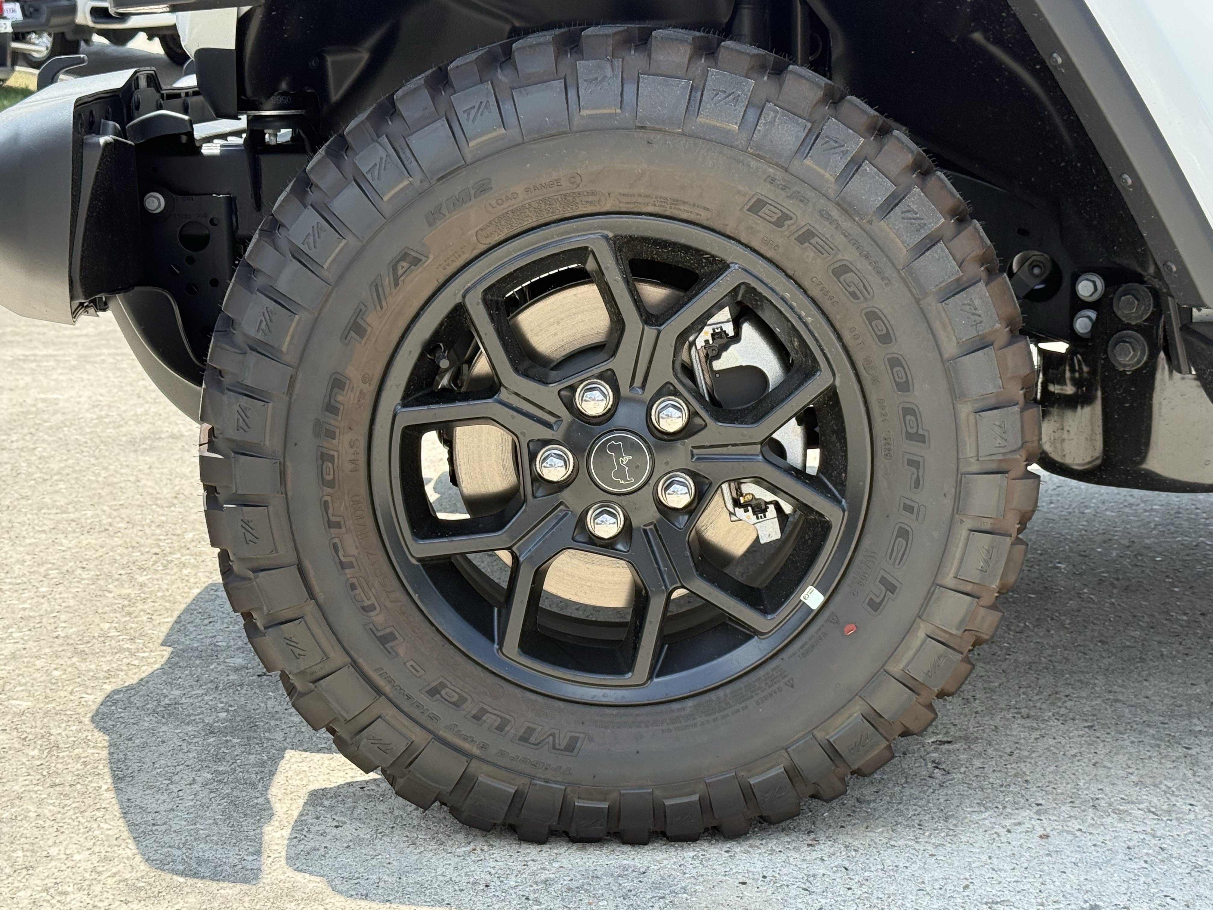 New 2026 Jeep Gladiator Sport AWD/4WD image 9