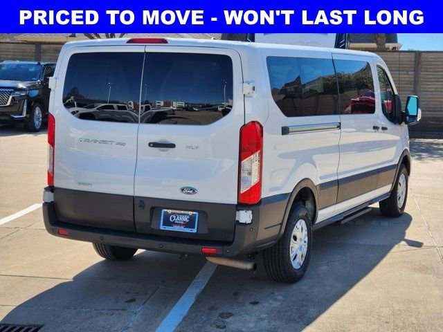 Used 2023 Ford Transit 350 XLT image 15