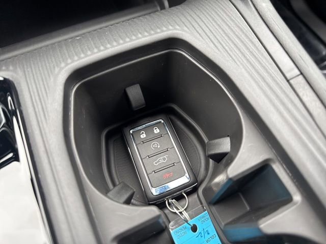 New 2026 Jeep Cherokee Overland image 32