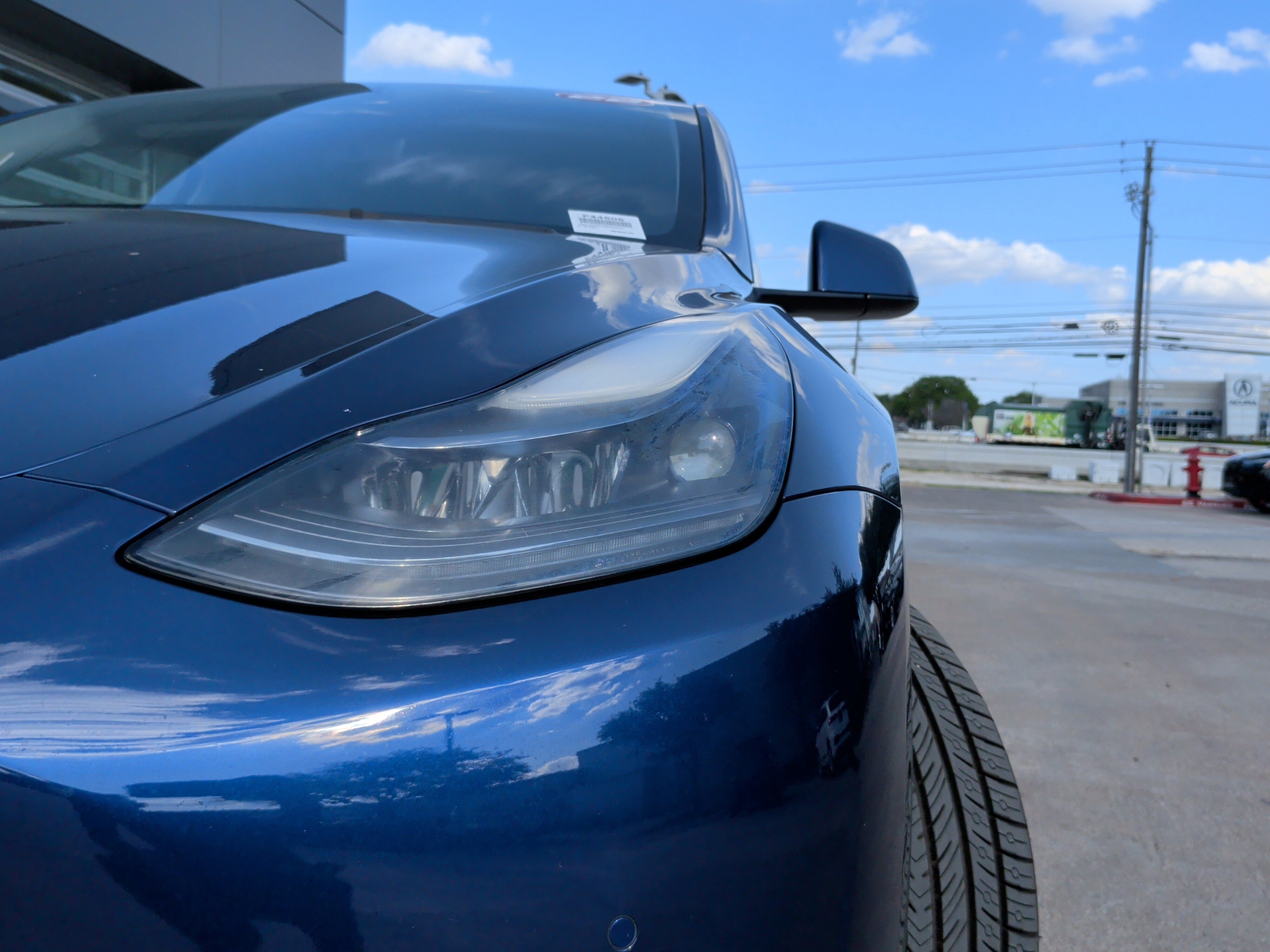 Used 2022 Tesla Model Y Performance image 3