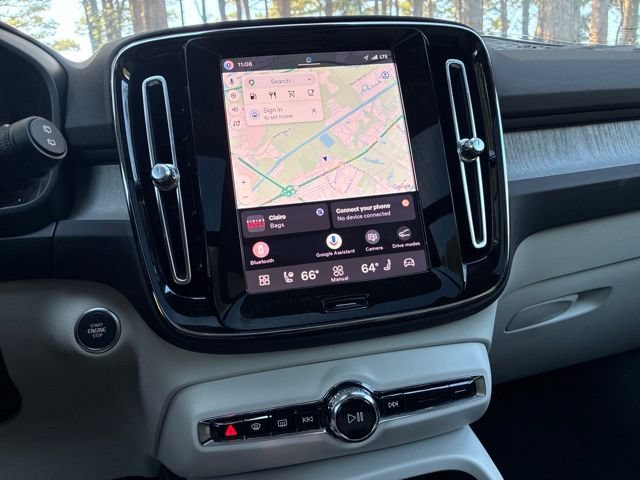 New 2026 Volvo XC40 B5 Plus w/ Protection Package Premier AWD/4WD image 31