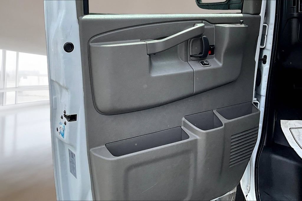 Used 2023 Chevrolet Express 2500 Extended w/ Driver Convenience Package RWD image 17