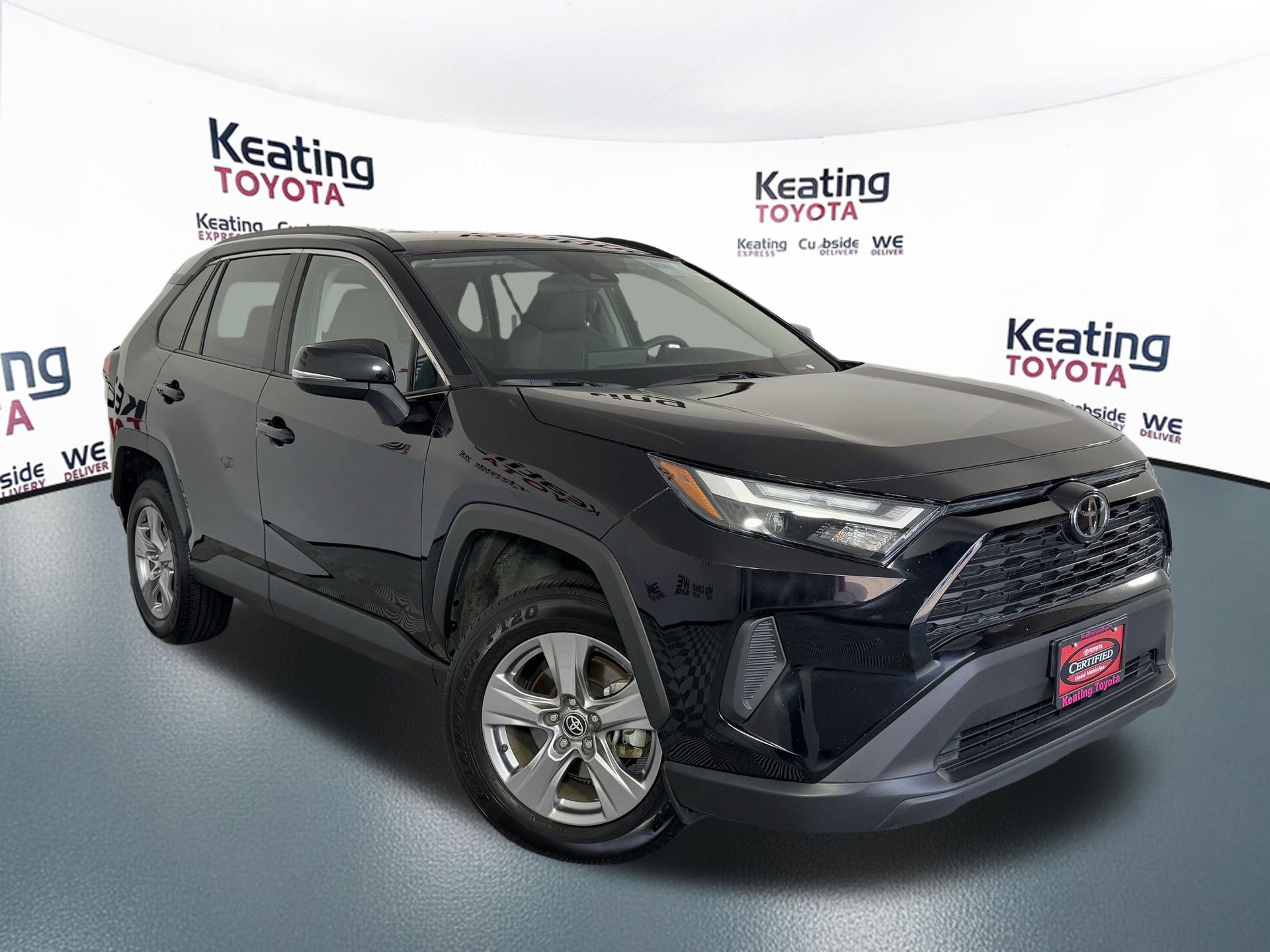 Certified 2025 Toyota RAV4 XLE FWD image 3