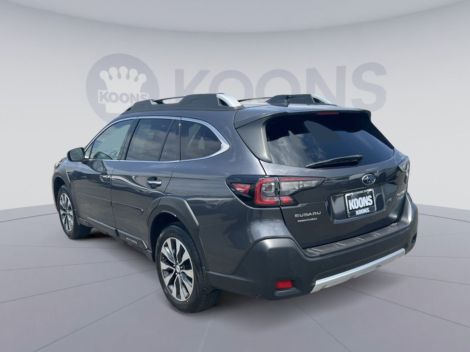 Used 2023 Subaru Outback Touring AWD/4WD image 8
