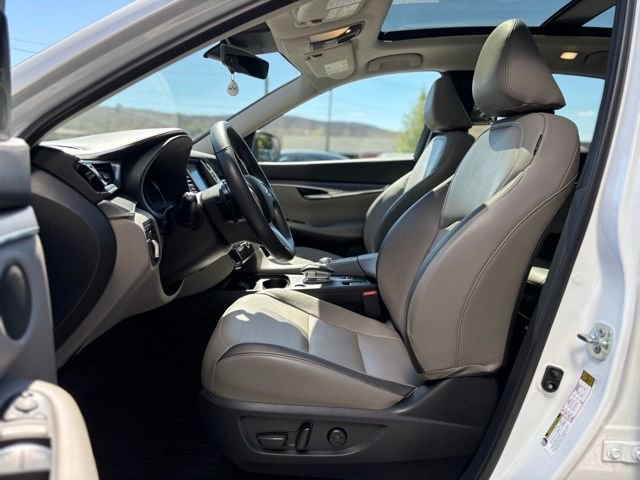 Used 2023 INFINITI QX50 Luxe image 15