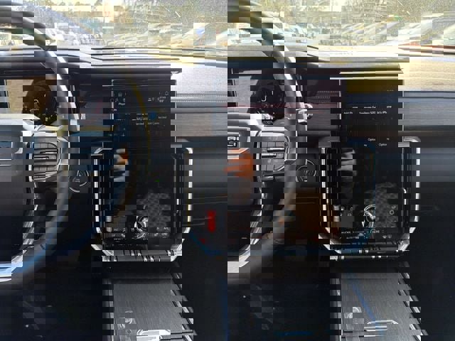 Used 2025 GMC Acadia Denali image 14