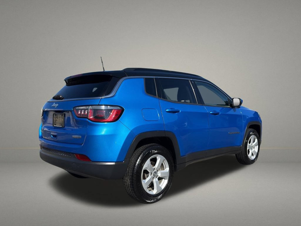 Used 2018 Jeep Compass Latitude AWD/4WD image 5