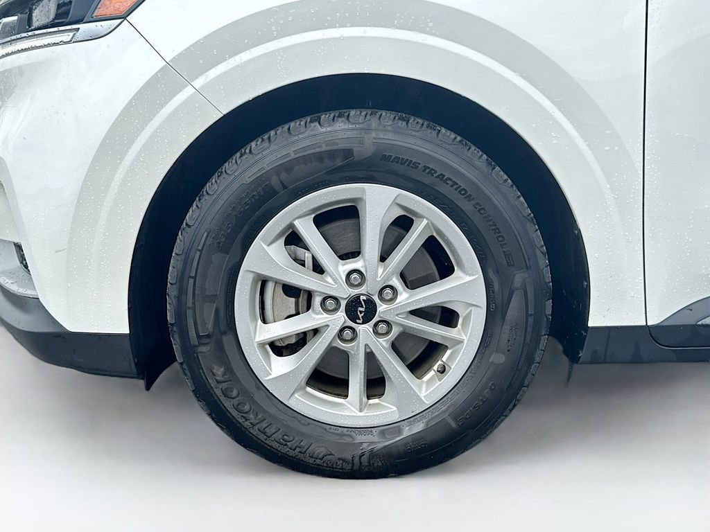 Certified 2022 Kia Carnival LX image 27